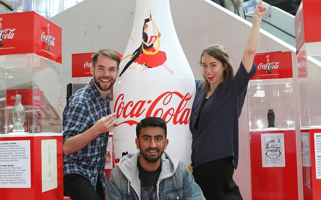 Norska studenter med vinnardesign för Coca-Cola